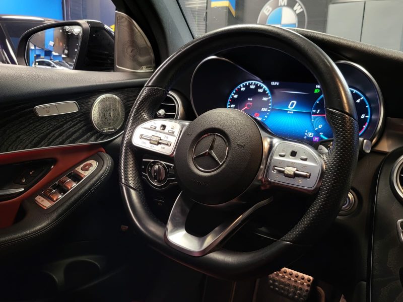 MERCEDES Classe GLC COUPE 220d 4-MATIC 9G-TRONIC 194cv AMG LINE / BURMESTER / VIRTUAL COCKPIT / APPL