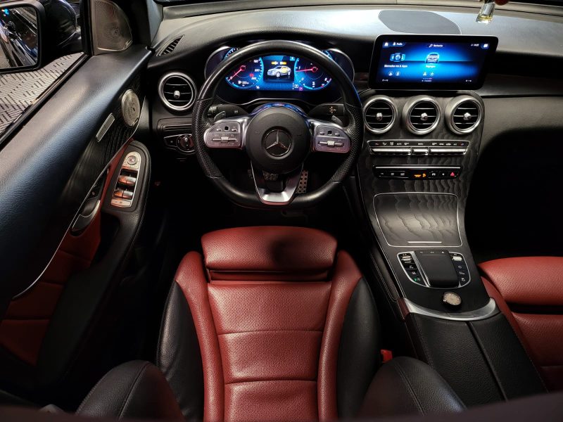 MERCEDES Classe GLC COUPE 220d 4-MATIC 9G-TRONIC 194cv AMG LINE / BURMESTER / VIRTUAL COCKPIT / APPL