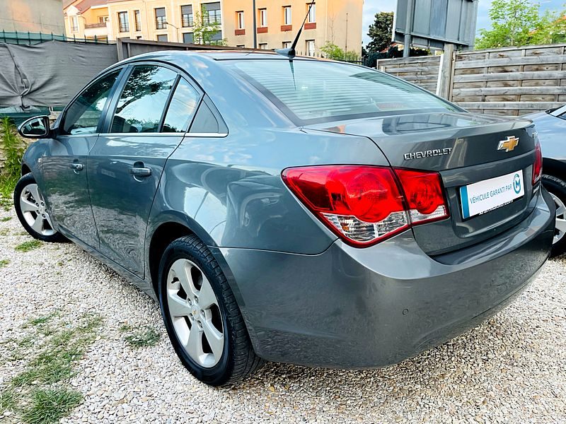 CHEVROLET CRUZE 2011