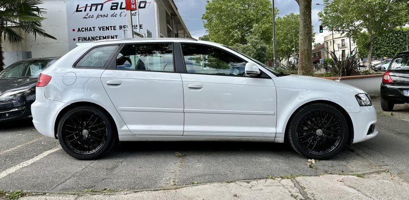 AUDI A3 SPORTBACK 2010