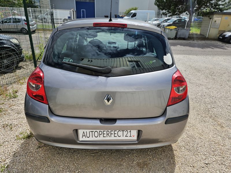 RENAULT CLIO 2008