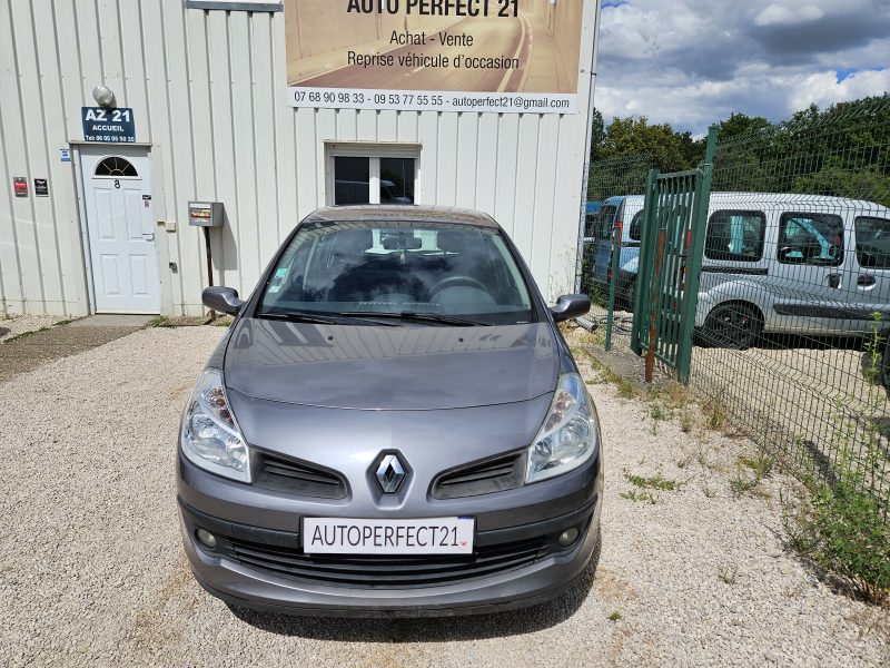 RENAULT CLIO 2008