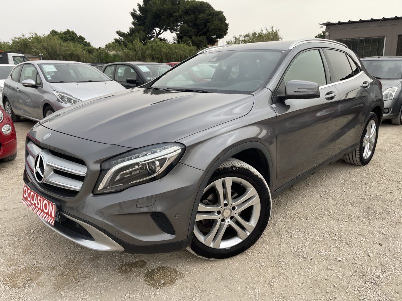 MERCEDES CLASSE GLA 2015