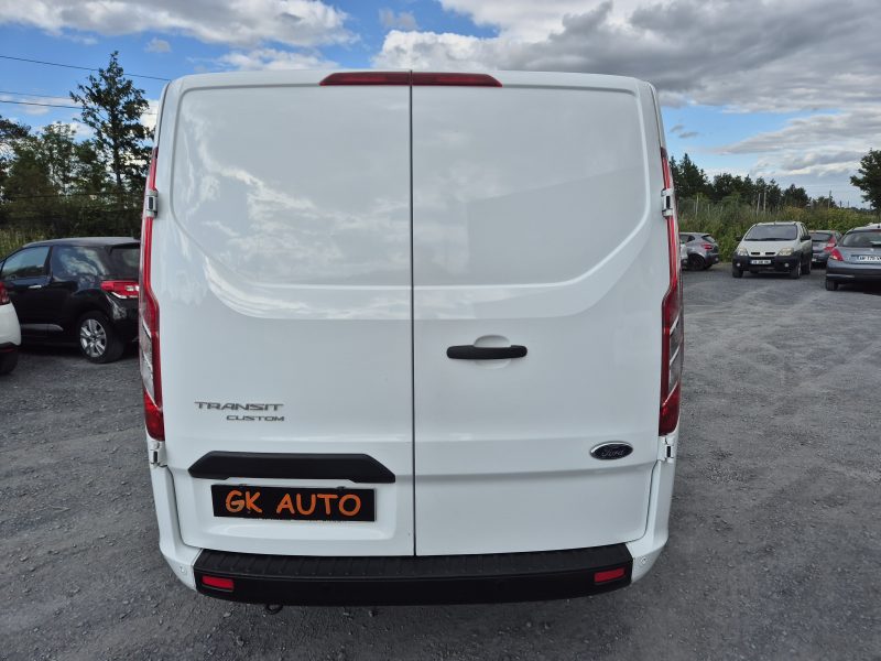 FORD TRANSIT CUSTOM 2.0 ECOBLUE 2022 196000 km 