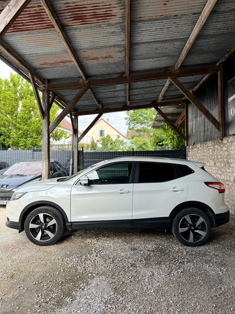 NISSAN QASHQAI II SUV 2015