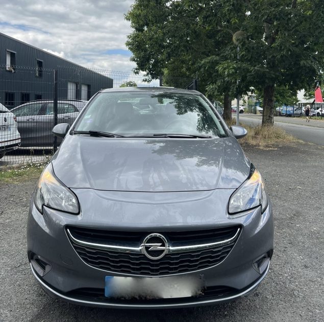 OPEL CORSA E 2016