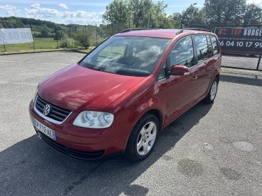 VOLKSWAGEN TOURAN 2003