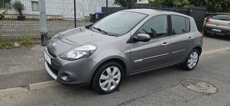 RENAULT CLIO III 