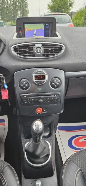 RENAULT CLIO III 