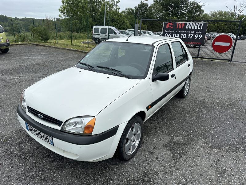 FORD FIESTA 2000