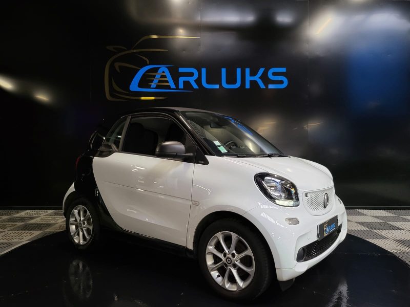 SMART FORTWO (453) 1.0 i 71cv S&S COUPE TWINAMIC PASSION BOITE AUTO / LIMITEUR REGULATEUR / BI-COLOR