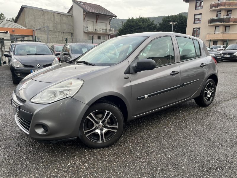 RENAULT CLIO III 1.2i 75 CV AUTHENTIQUE