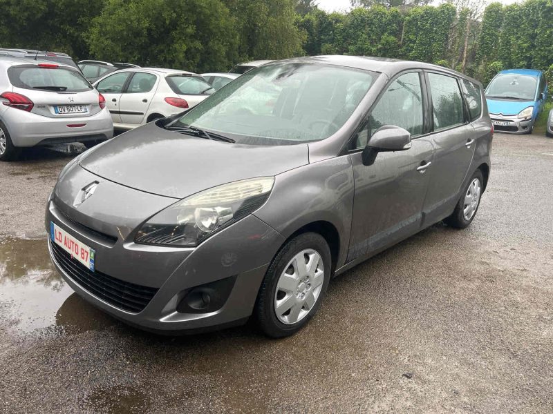 RENAULT GRAND SCENIC III 2009