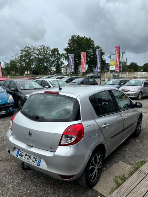 RENAULT CLIO III 2011