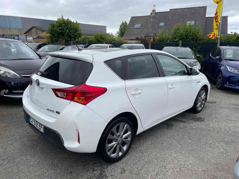 TOYOTA AURIS 1.8 Hybrid 136ch "STYLE"