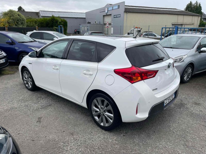 TOYOTA AURIS 1.8 Hybrid 136ch "STYLE"