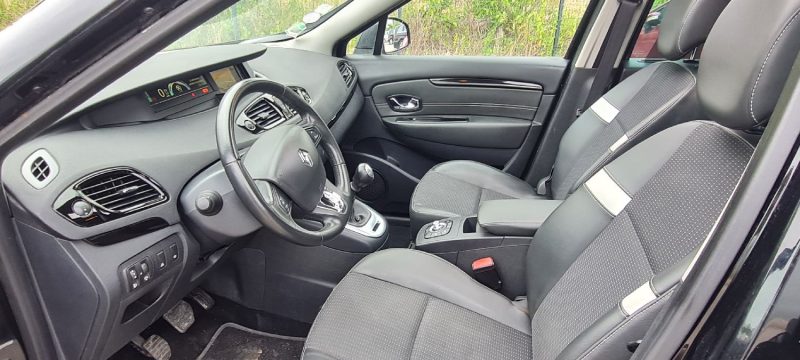 RENAULT SCENIC III 2014  1er main