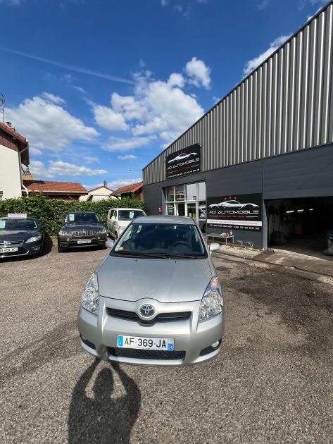 TOYOTA COROLLA Verso  2.2 D-4D 136cv