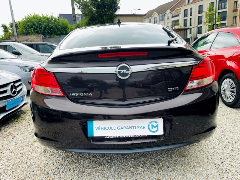 OPEL INSIGNIA  2012