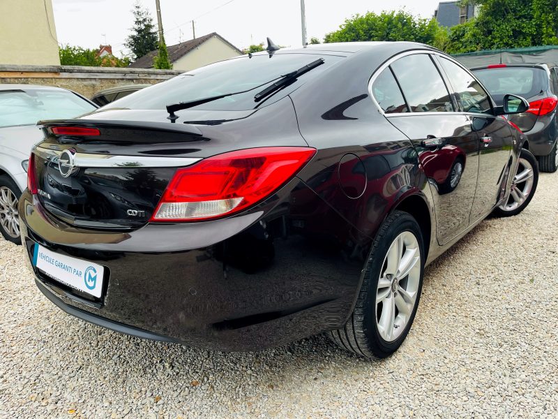 OPEL INSIGNIA  2012