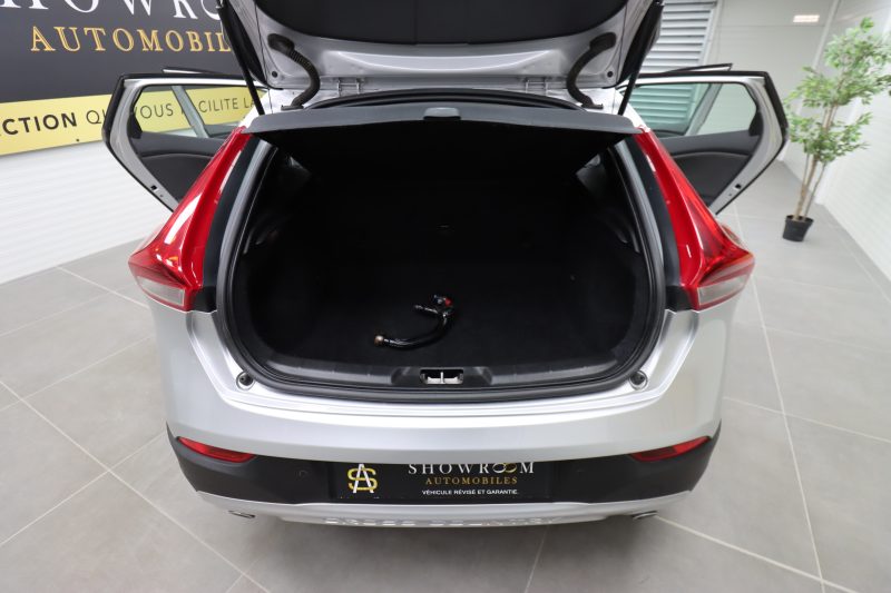 VOLVO V40 Cross Country 2015