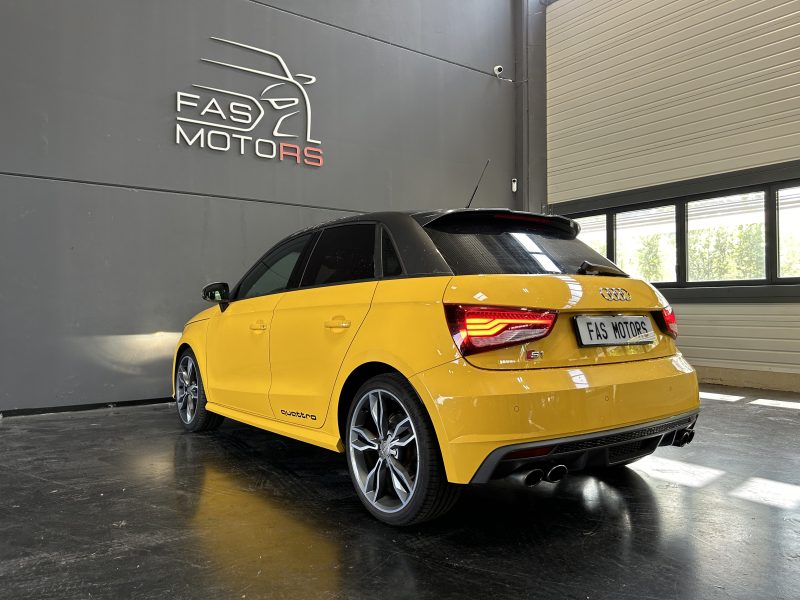 AUDI S1 2014