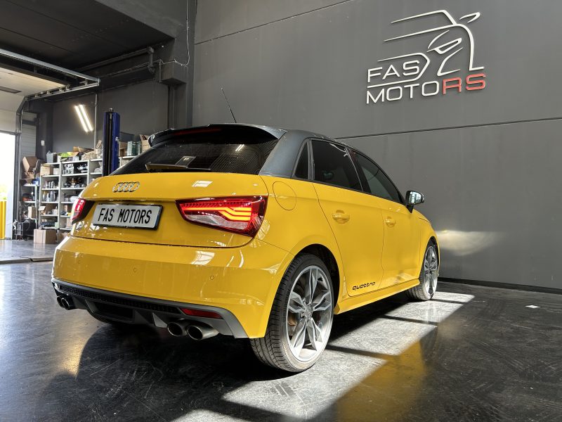 AUDI S1 2014