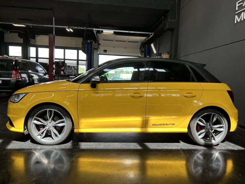 AUDI S1 2014