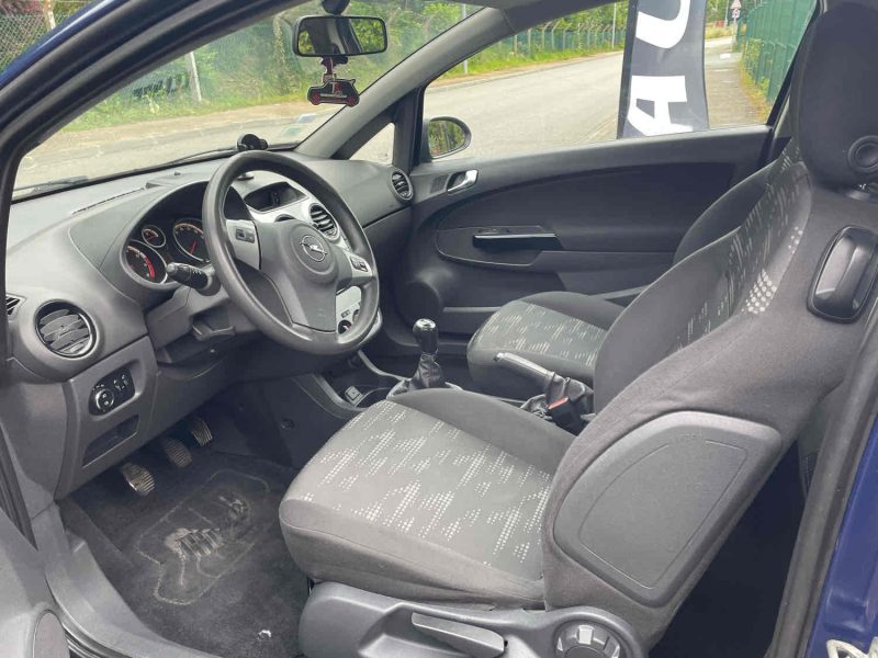 OPEL CORSA D 1.4i 100CV