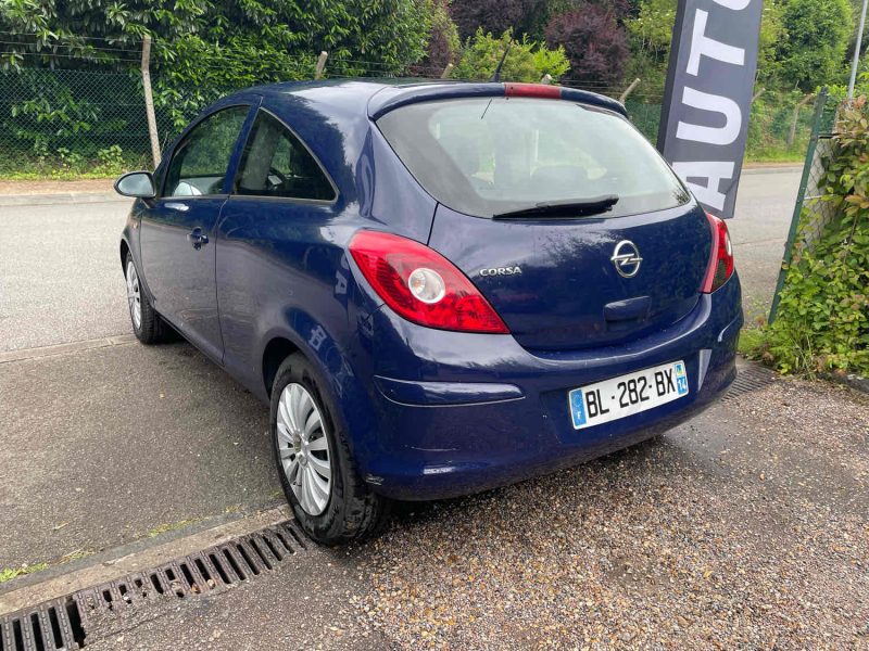 OPEL CORSA D 1.4i 100CV