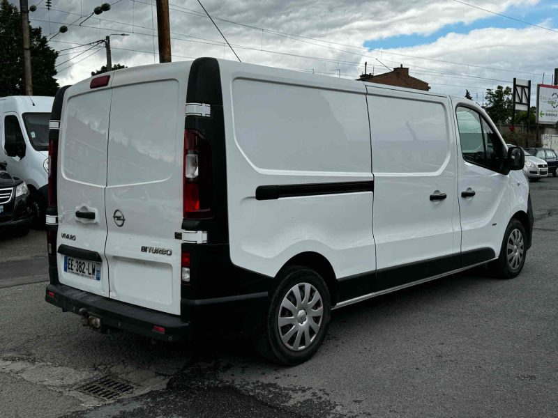 OPEL VIVARO 120 CV