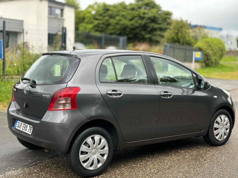 TOYOTA YARIS 2008