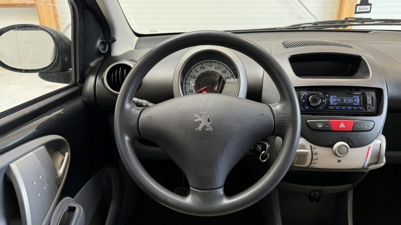 PEUGEOT 107 2006