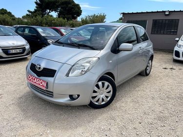 TOYOTA YARIS 2009