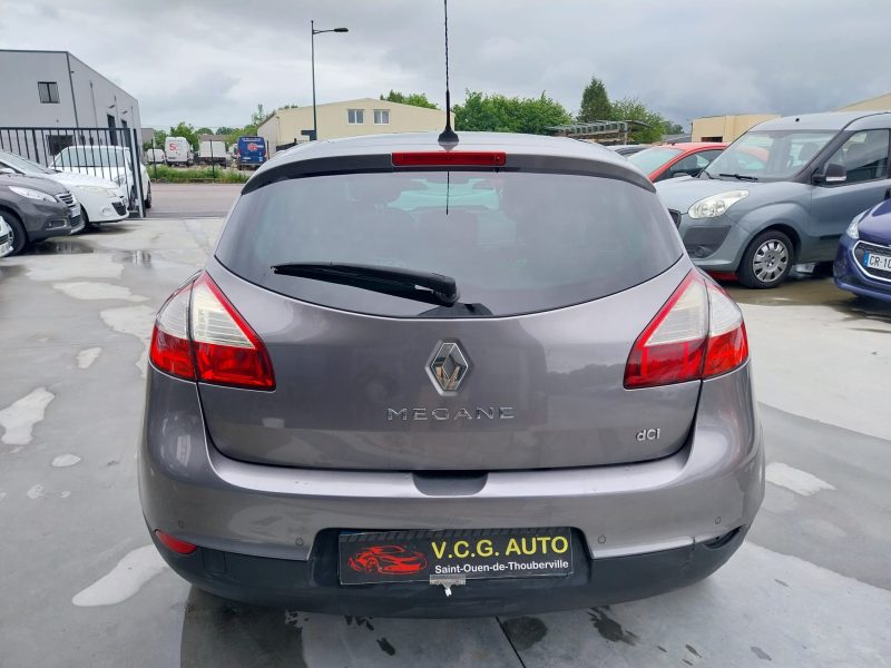 RENAULT MEGANE III 1.9 dCi 130 Privilege