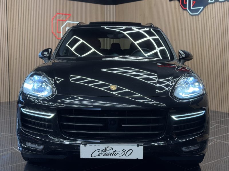 PORSCHE CAYENNE 2015