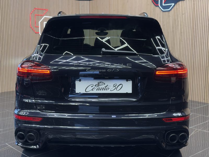 PORSCHE CAYENNE 2015