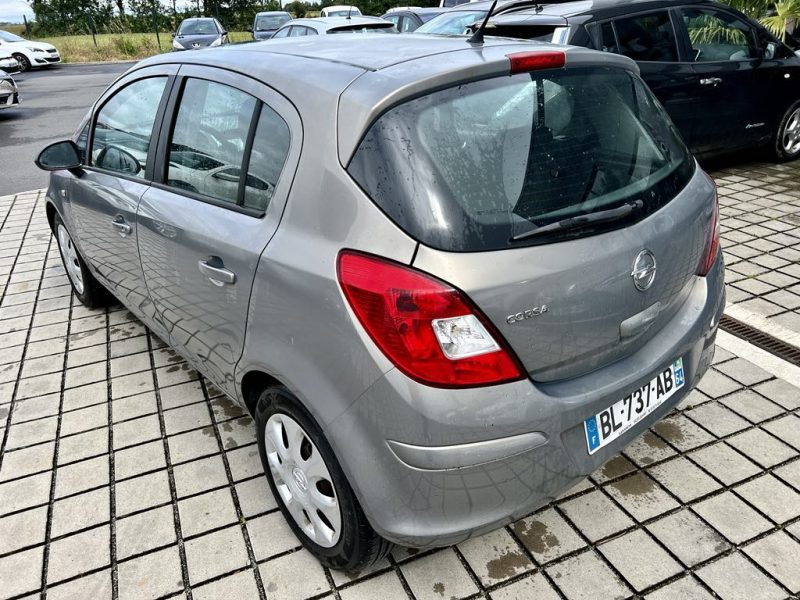 OPEL CORSA 1.2L COSMO 86ch