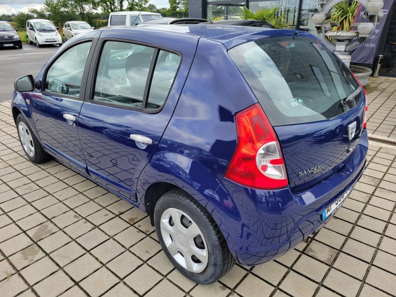 DACIA SANDERO 2009 bicarburant essence /bioethanol