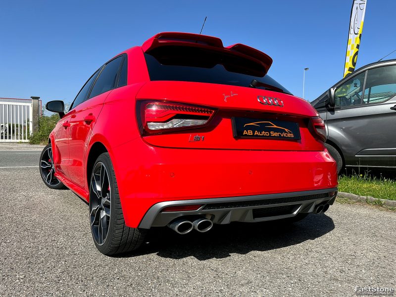 AUDI S1 2017