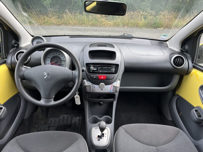 PEUGEOT 107 2009