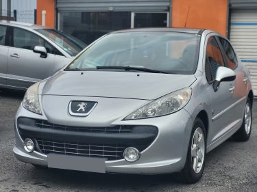 PEUGEOT 207 2009