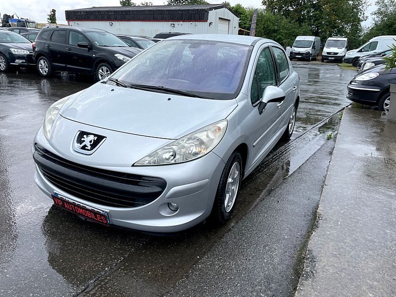 PEUGEOT 207 2006