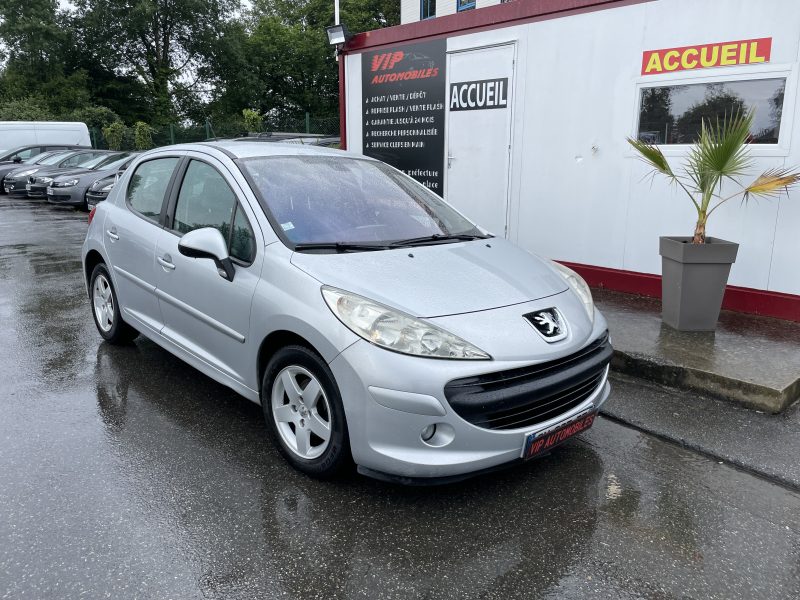 PEUGEOT 207 2006