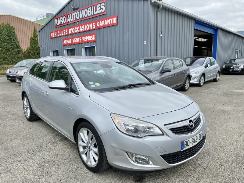 OPEL ASTRA J 1.7 CDT 110 Sports Tourer 