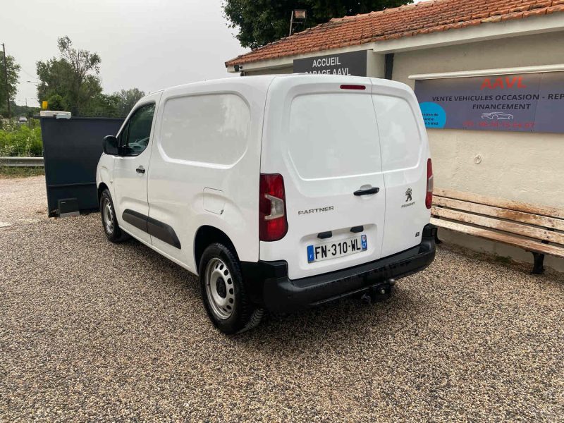 PEUGEOT PARTNER Camionnette/Monospace 2020