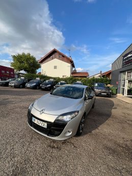 RENAULT MEGANE III coupé 1.5dci 