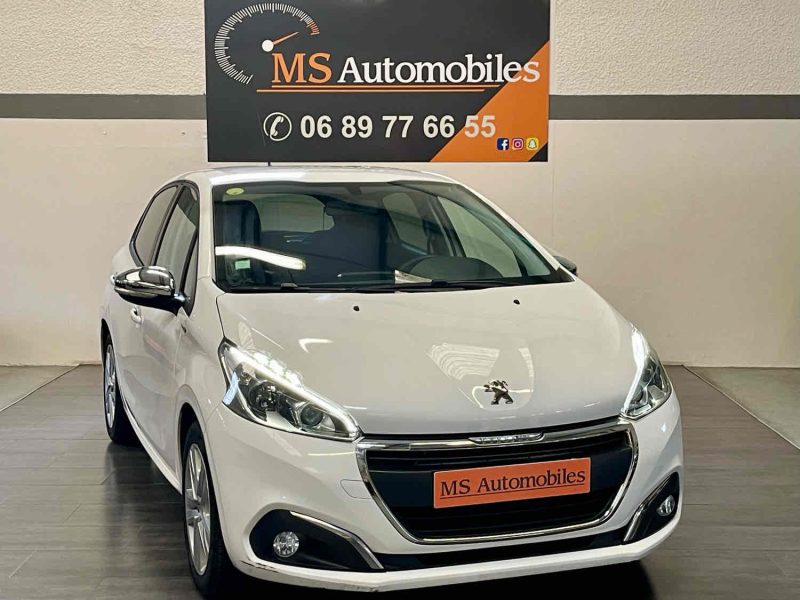 PEUGEOT 208 2016