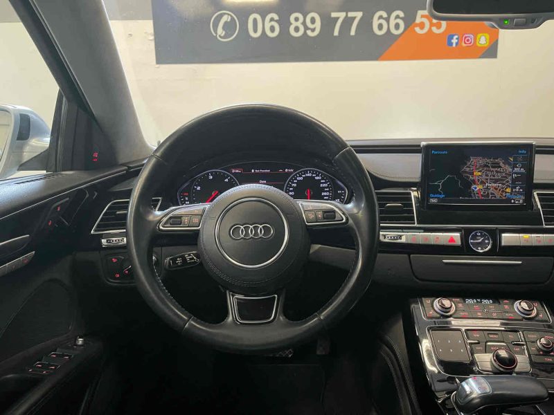 AUDI A8  2014