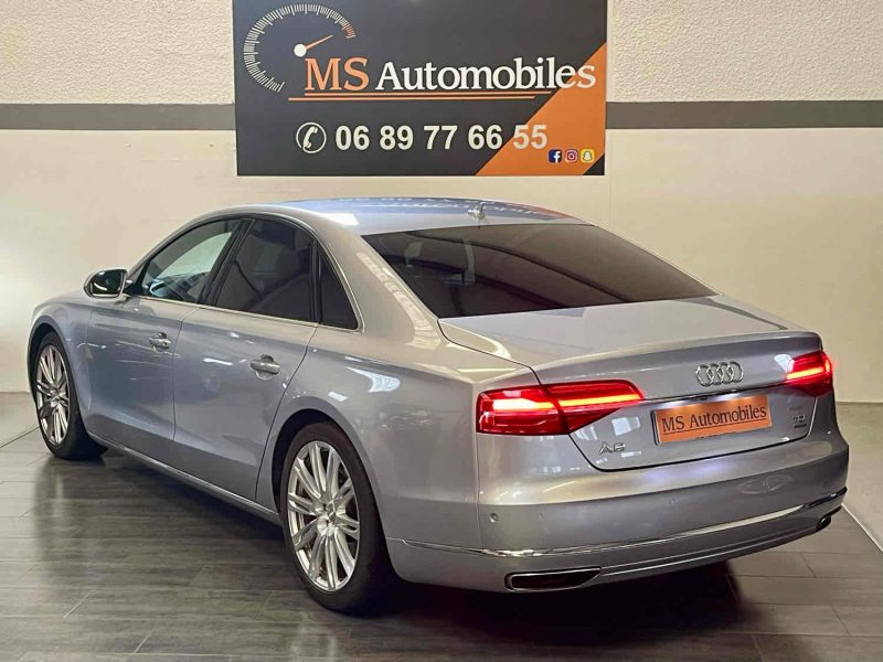 AUDI A8  2014